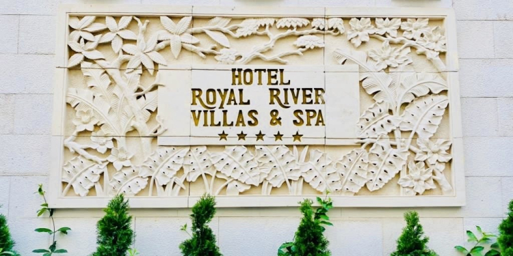 © Roger Méndez / Royal River Luxury Hotel