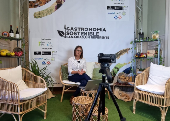 Delia Escobar, concejala de Turismo de La Orotava, en el congreso. | Congreso de Gastronomía Sostenible©