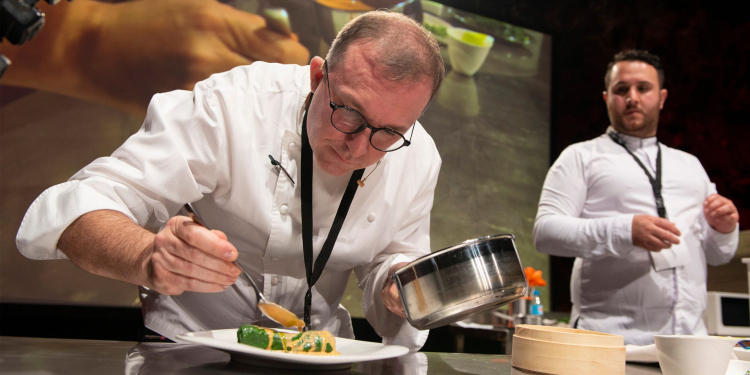 Chele González en el 'showcooking' | Worldcanic©