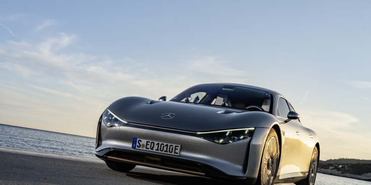Mercedes-Benz©