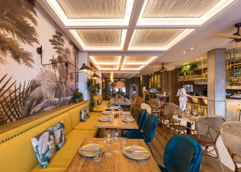 Madre Del Amor Hermoso ©