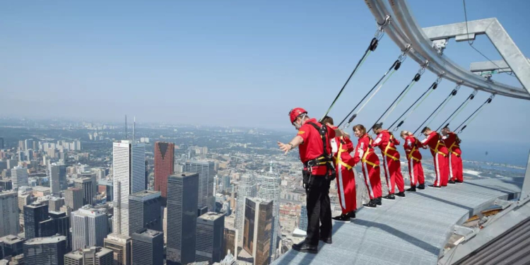 Borde De la Torre CN en Toronto