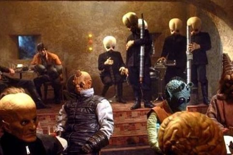 Mos Eisley, la taberna intergaláctica
