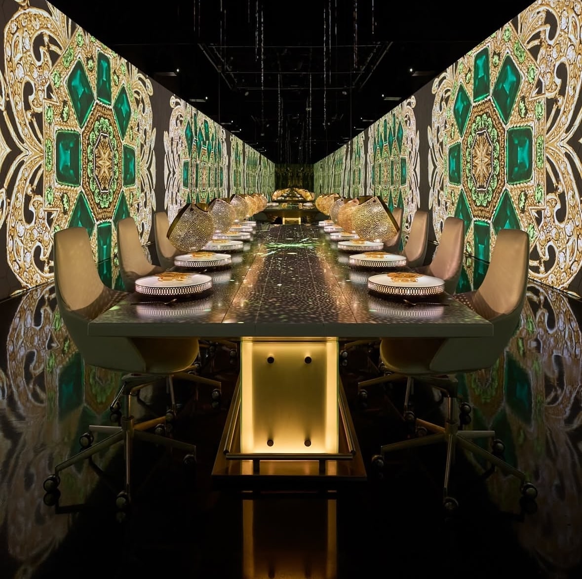 © @sublimotionibiza